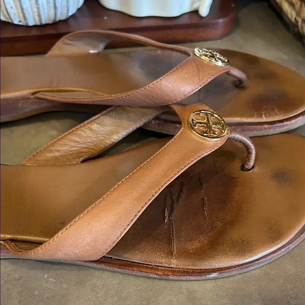 Tory Burch Brown Leather Benton Thong Flip Flops Sz 8
